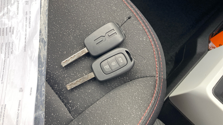 Dacia Spring 27kWh Expression 65 48kW 5dr Auto Electric Hatchback